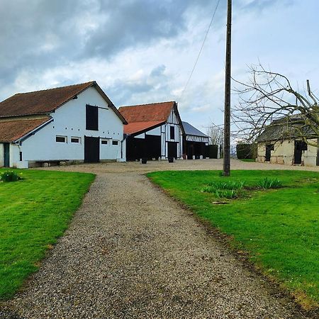 Gite De Josapha Fourmetot Exterior foto